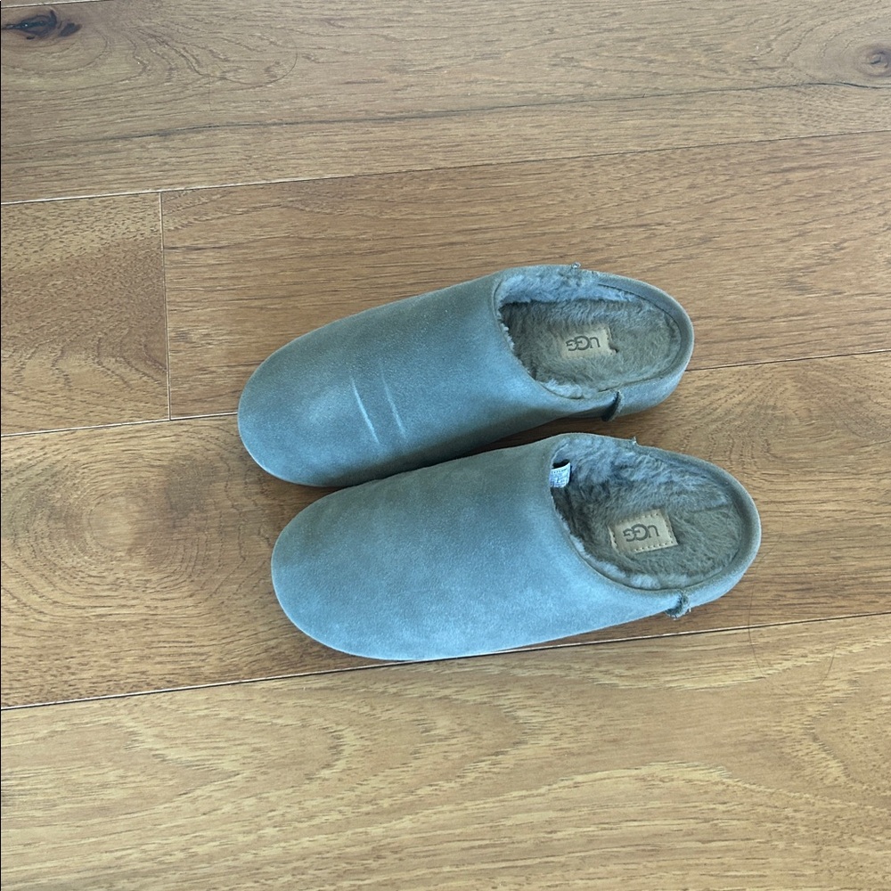 UGG Green Suede Slippers Women's Elea Slippers mosss green - Picture 8 of 9